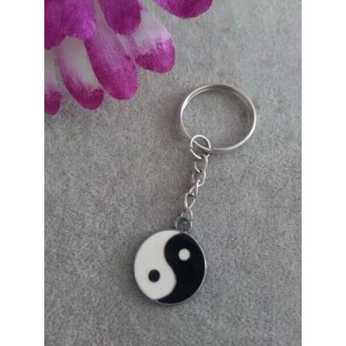 New Fashion Enamel Gossip Tai Chi Yin Yang charm Key ring Ornaments Key chain Creative Gifts