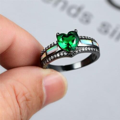 White Fire Opal Stone Ring Fashion Green Crystal Heart Zircon Engagement Ring Vintage Black Gold Wedding Rings For Women Jewelry