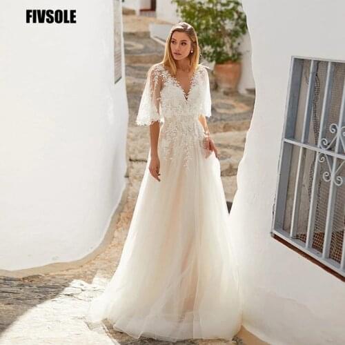 Romantic Boho Wedding Dress 2021 Flare Short Sleeves V Neck Lace Appliques Tulle Backless Train Bridal Dress Robe De Mariage