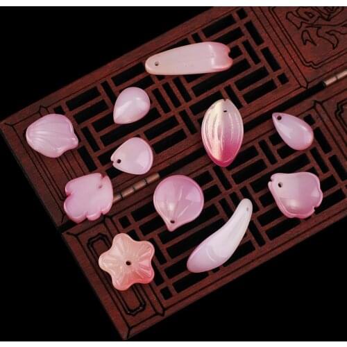 New arrival 1pc Fashion Multi-size Gradient Gold Powder Stained Glass Petal Bead For Craft Making DIY Scrapbook Decoration