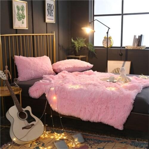Pink gray red Luxury High Quality Velvet Winter Thick Sofa Blanket Soft Bedspread Bed sheet/Linen Pillowcases