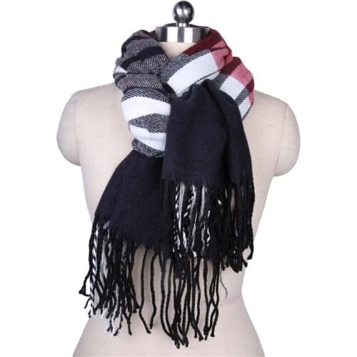 Winter Warm Scarf Women Plaid 2017 European American Fashion Tassel Acrylic Ladies Shawl Chales Fringe Bandana Scarf Female Wrap