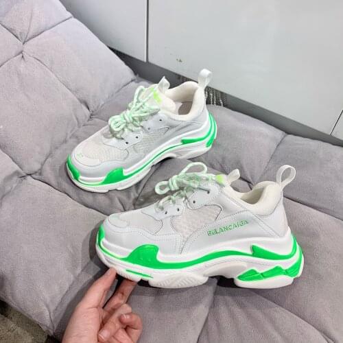 2021 Fashion Designer Women leather Jogging Shoes Triple S Training Shoes Platform Sneakers Outdoor Daddy Shoes Fluorescence Gre