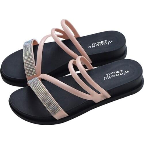 Summer New Adult Women Outdoor Sandals Fashion Rhinestone Leisure Slippers Female Flat Diamond Flip Flops Ladies Casual Slides