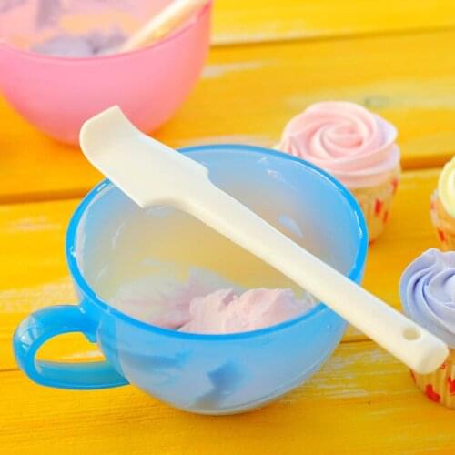 1Pcs Kitchen Utensil Ice Cream Scraper Multi Purpose White Long Handle Flexible Spatula Food Grade Silicone