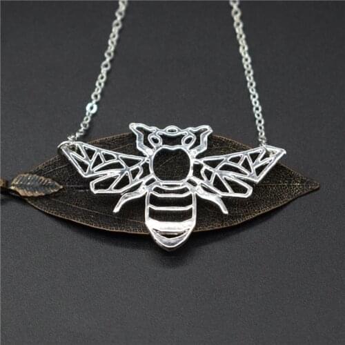 Elfin Origami Bee Necklace Bug Charm Female and Male Gift Animal Necklace Fashion Women Insect Jewellery Geometric Jewellery