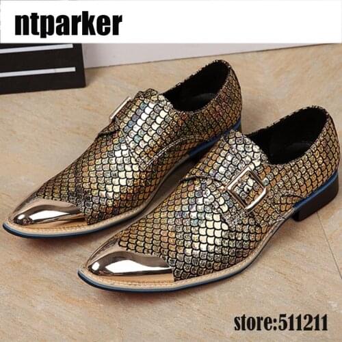 2020 New Mens Golden Dress Leather Shoes Pointed Toe Snake Pattern Buckle Mens Leather Shoes for Party and Wedding, Plus Size