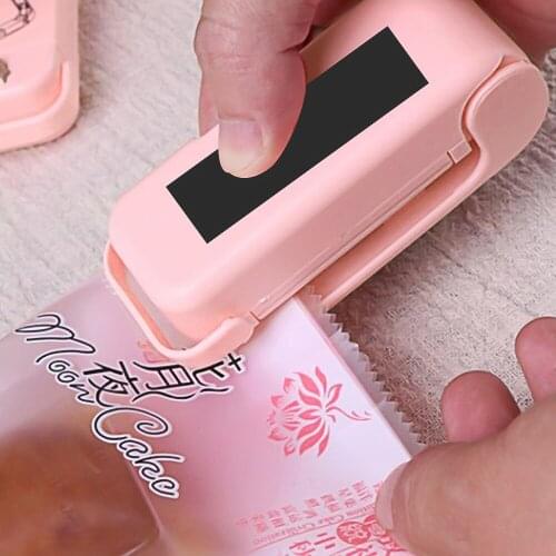 Dozzlor Clips For Bags