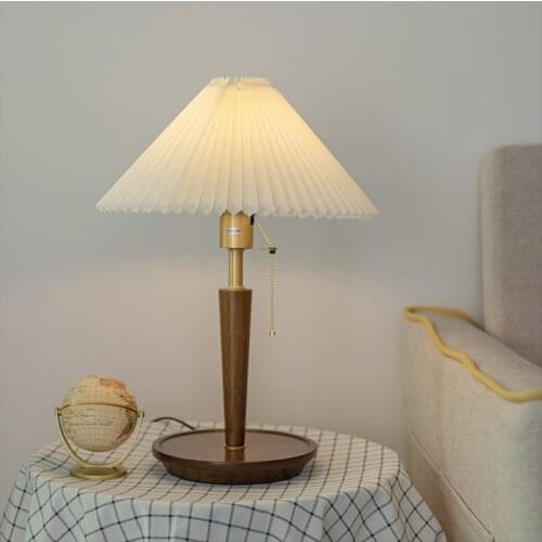 Nordic bedside table lamp bedroom retro Japanese style vintage pleated wooden table lamp