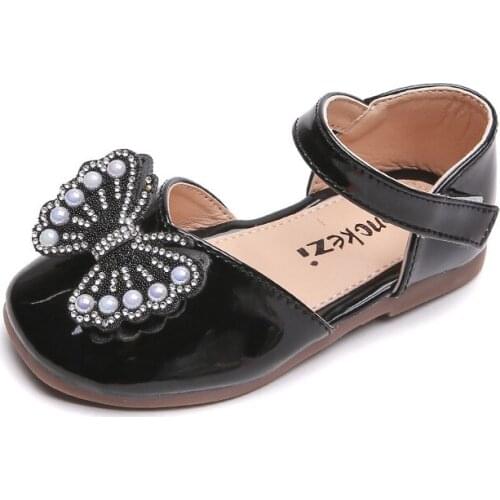 2021 Girls Fashion Soft Bottom Princess Shoes Pearl Rhinestone Butterfly Summer Girl Baby Flat Sandals