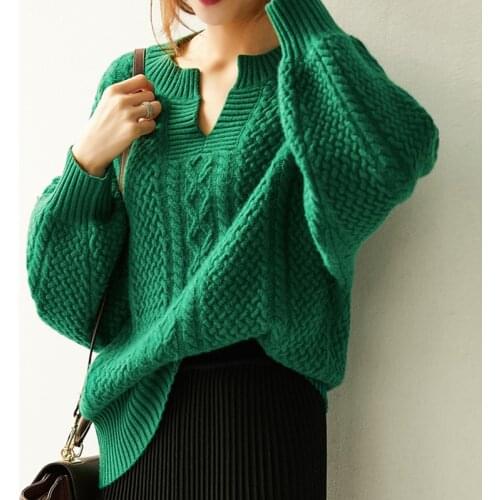 2021 winter womens cashmere sweater pullover V-neck casual fashion bat pullover high quality warmth