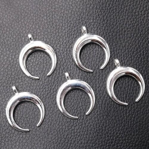 8pcs Charm Horn Bright Silver Color Crescent Moon Metal Pendants Retro Bracelets Necklace DIY Jewelry Handicraft Making 33*27mm