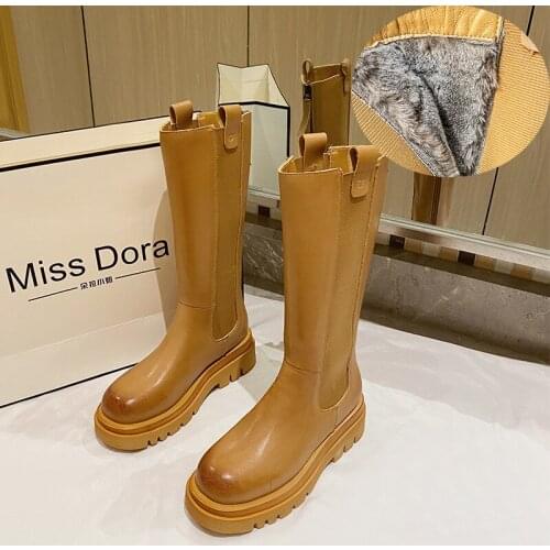 Full cowhide 2021 autumn and winter new smoke tube boots rear zipper tall boots thick bottom fashion Martin boots ins net red
