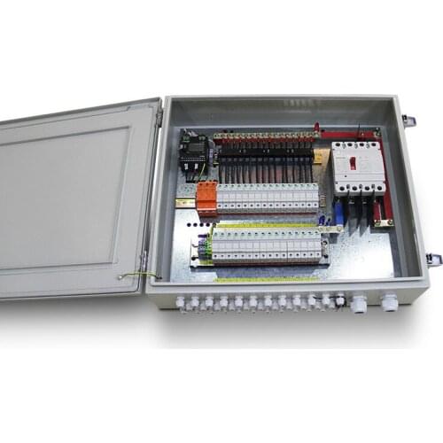 Factory OEM Support High Reliability IP65 Waterproof PV Solar System DC Combiner Box