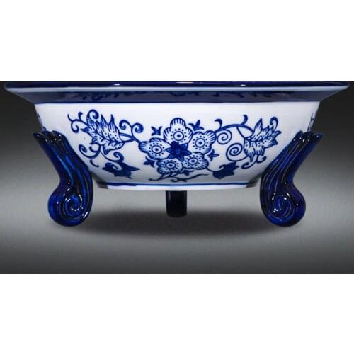 Jingdezhen ceramics creative blue and white porcelain tripod fruit plate fruit basket food basin Chinese classical household pla