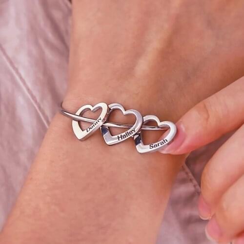 Personalized Custom Name Bracelet Bangle Gold Stainless Steel Engraved Nameplate Bracelets for Women Family Statement Jewelry