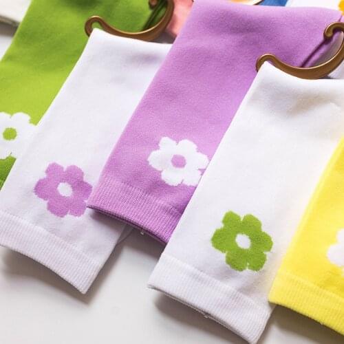 Womens Liitle Flower Socks Girls Socks Simple Solid Color Socks Korean Style Women Long Socks Kawaii Happy And Funny Socks Sox