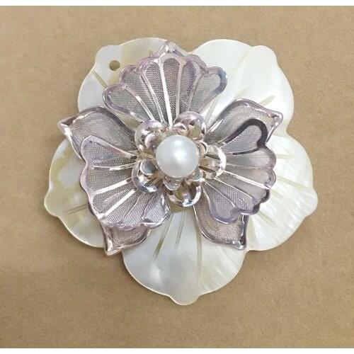 100% nature freshwater pearl brooch -very fashion high quality AAA pearl, silver flower shape