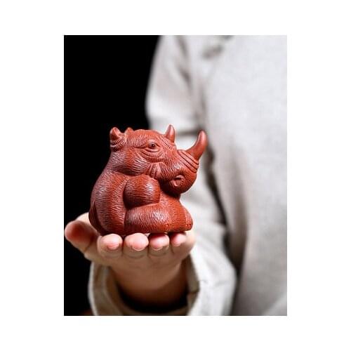 Creative China yixing purple sand tea hand pet furnishing articlesns xiniu Sculpture tea table raise household decoration gifts