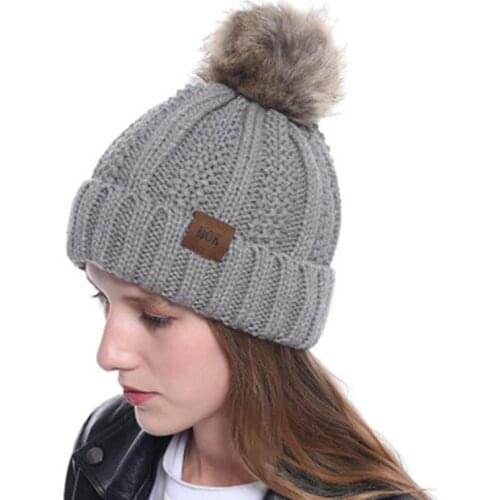 Xia Mi new ladies knitted hat female accessories wool hat fashion hat autumn and winter raccoon fur ball hat wool 12 colors L25