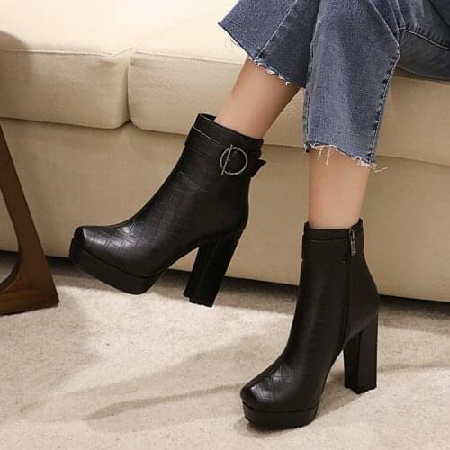 Lady Spring Autumn Comfortable Simple Platform Short Boots Fashion Round Head Grid Womens Shoes Belt Buckle Winter Zipper Boots