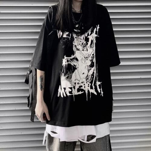 Deeptown Grunge Anime Print T-shirt Women Harajuku Vintage Graphic Tees Gothic Style 2021 Hip Hop Cartoon Manga Tee Alt Clothes