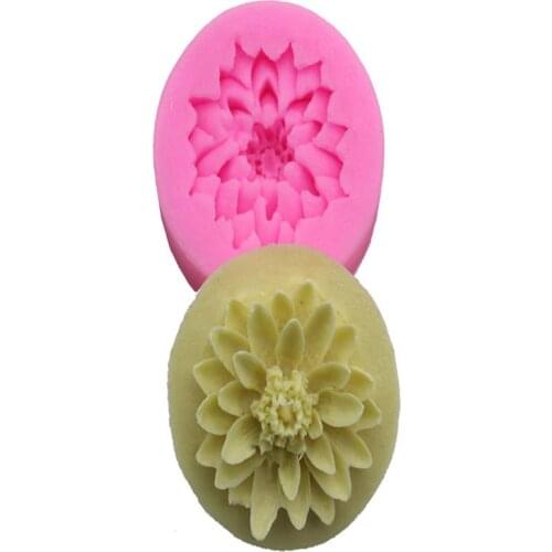 Flower Chrysanthemum Shape Silicone Soap Mold Making Chocolate Mould Tray Homemade Making DIY Flower Candle Mold Soap form