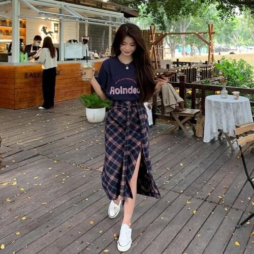 2021 New Spring and Summer Wear Suit Women Fashion Printed Short-sleeved T-shirt Gentle Skirt Two-piece Suit