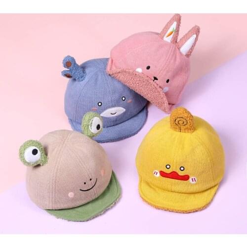 Childrens Winter Hats Small Animal Embroidery Mixed Colors Autumn and Winter Childrens Caps Baby Personality Shade Hats