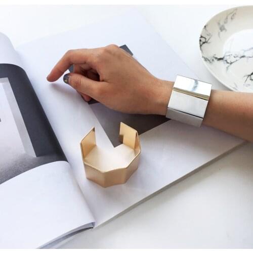 Generous Metallic 6 Faceted Smooth Surface Cuff Bracelet For Woman Jewelry