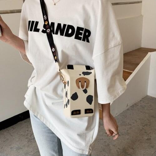 Personalized cartoon cow shoulder messenger mobile phone bag Girls small fresh and lightweight handbag Designed shoulder bags