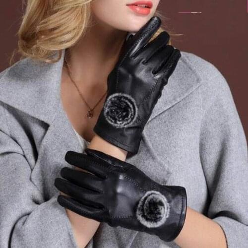 Winter Women Sheepskin Genuine Leather Gloves Rabbit Fur Line Solid Pure Mitten For 2017 lady Thickened Warm Elegant gloves