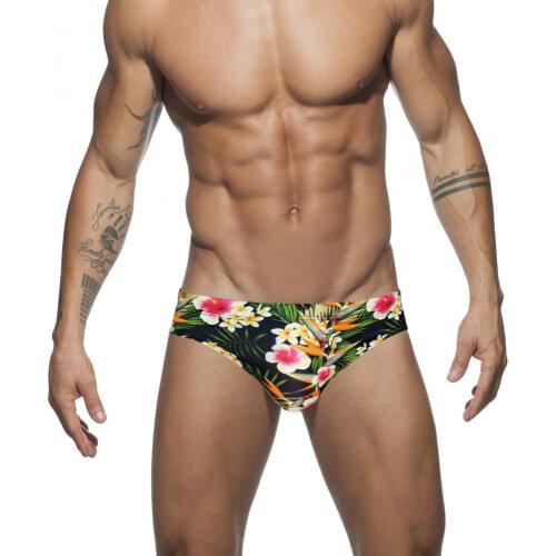 Men Swim Briefs Flowers Printed Triangle Shorts With Push Pad Quick Drying Swimming Trunks For Bathing Beach Surf
