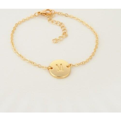 2019 new round 26 English letters bracelet European and American fashion accessories hot style