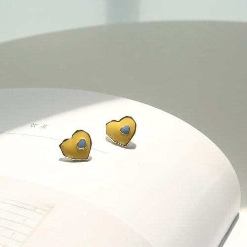 QiLuxy Cute Color Contrast Enamel Heart Stud Earrings for Women Fashion Yellow Heart Earrings Female Jewelry Gifts