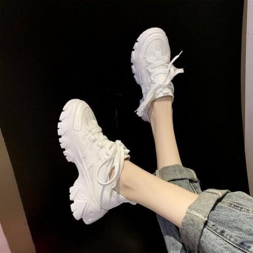 Women Casual Shoes Breathable Light Fashion Sneaker Thick Bottom Loafers Female Outdoor Lace-Up Mesh Comfortable Sneaker