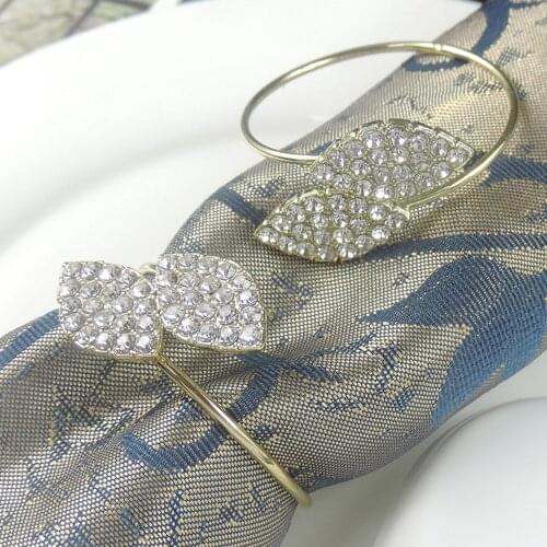 Two-leaves Shape Napkin Rings Decoration Belt Party Rhinestone Serviette Wedding Dinner Home Hotel Napkin Buckles Banquet Holder