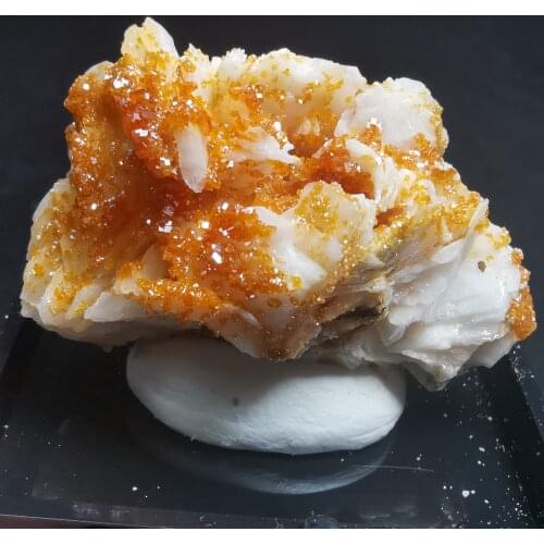Fine natural vanadium lead ore white flower barite specimen mineral crystal rock ore mark original stone ornament