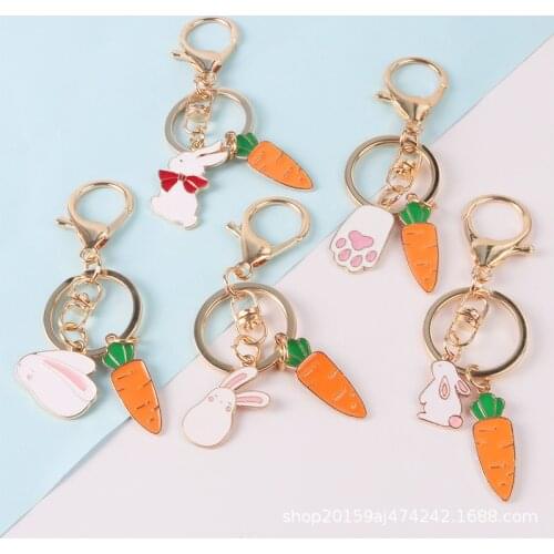 Lovely Rabbit And Carrot Keychain Pendant Metal Bag Charm For Men And Women Car Keychain Keyring Jewelry Decoration Gift