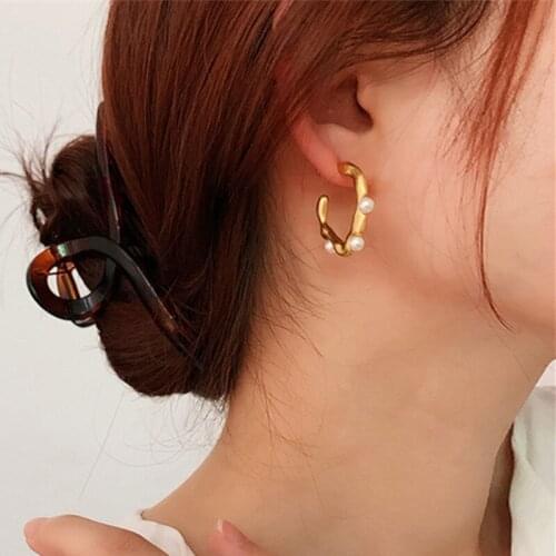 Korean Boho Imitation Pearl Hoops Earrings For Women Gold Metal Circle Statement Earrings Oorbellen Party Wedding Jewelry