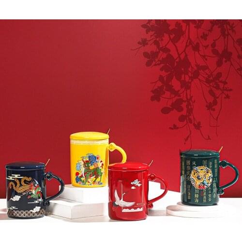 Retro Chinese national style classical ceramic mug with lid spoon creative personality auspicious cloud crane water cup gift