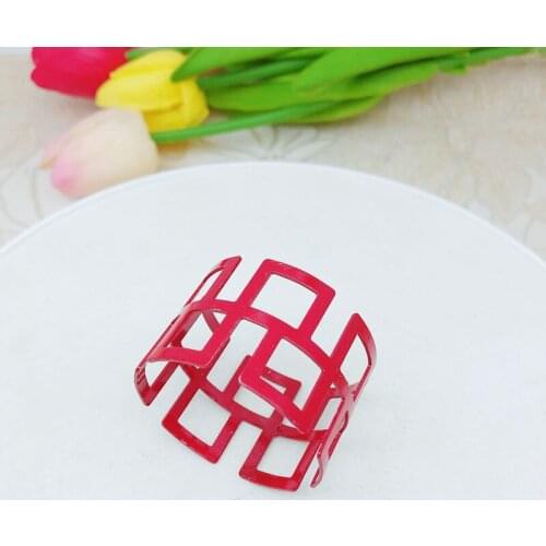 10pcs/lot New style napkin buckle metal napkin ring with more hollow wall pattern desktop decoration napkin ring