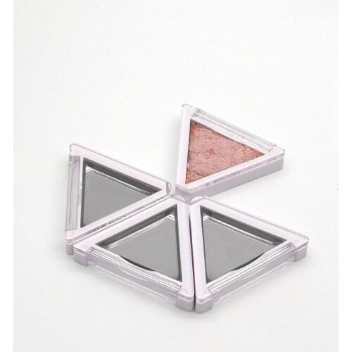 Magnetic Eyeshadow Palette Packaging Empty Triangle Refillable Cosmetic Container DIY Lipstick Palette Container with Clear Lid