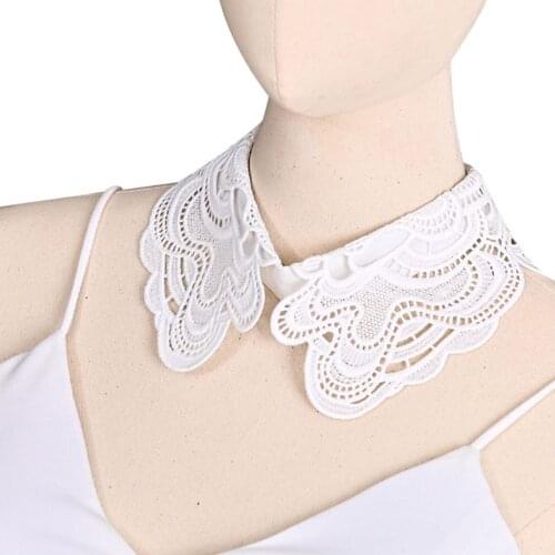 Womens Hollow Out Lapel False Collar Detachable Embroidery Paisley Floral Fake Half-Shirt Blouse Retro Polyester Choker