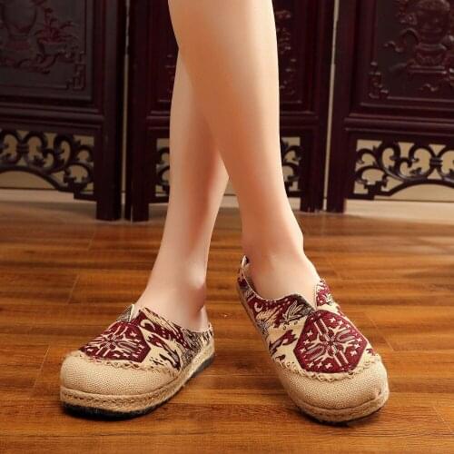 Retro Handmade Ladies Close Toe Canvas Shoes Harajuku Geometry Embroidered Female Casual Comfort Summer Flat Mules Slippers