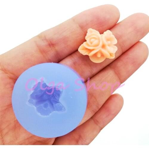 HYL415 Flowers with Leaves Silicone Mold for Fondant Cupcake Decoration Resin Art Jewelry Making Brooch DIY 17.7mm x 16.3mm