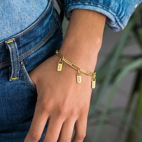 Customized Personalized Engrave 1-6 Names Bracelets for Women Stainless Steel Pendant Bracelet for Women Bangle DIY Jewelry Gift