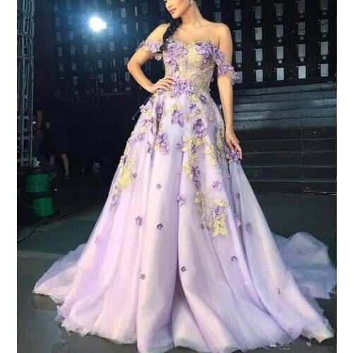 Princess Lilac Prom Dresses Long Off The Shoulder Petal Power Appliques Tulle Celebrity Evening Dress Count Train Formal Dresses