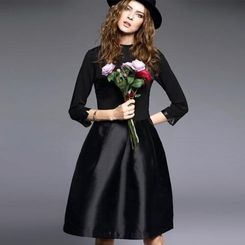 Autumn Winter New Pattern Solid Color Self-cultivation Round Long Sleeve Temperament Will Pendulum Long Fund Dress