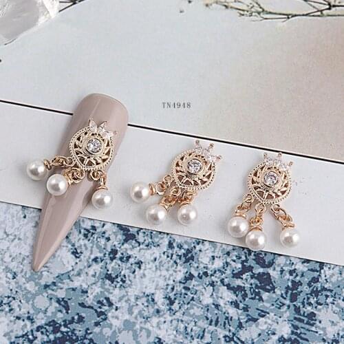 5pcs 3D Round Flower Pearl Pendant Zircon Nail art jewelry nails decorations crystal Manicure zircon diamond nail Charms TN4948